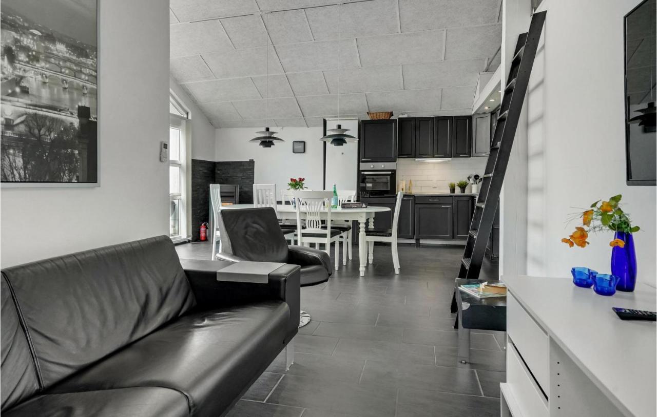Beautiful Home In Borkop With Kitchen Экстерьер фото