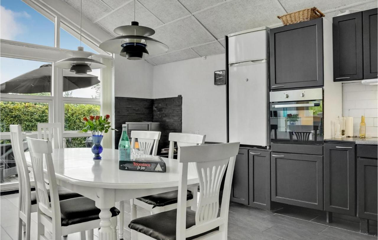 Beautiful Home In Borkop With Kitchen Экстерьер фото