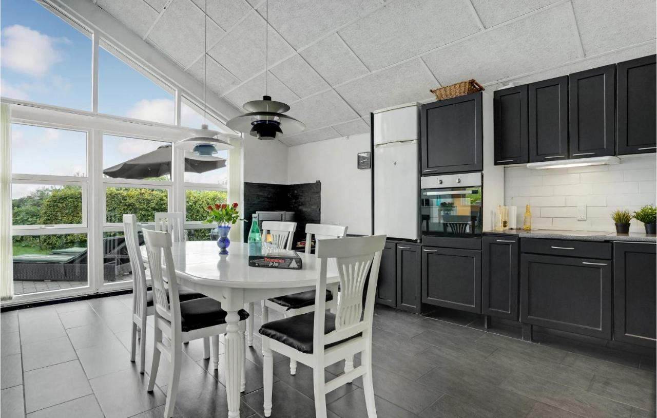 Beautiful Home In Borkop With Kitchen Экстерьер фото